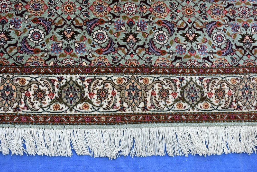 Handmade Oriental Rug Fine Wool and Silk Rug 3.4x4.10 Green Color #TBZG