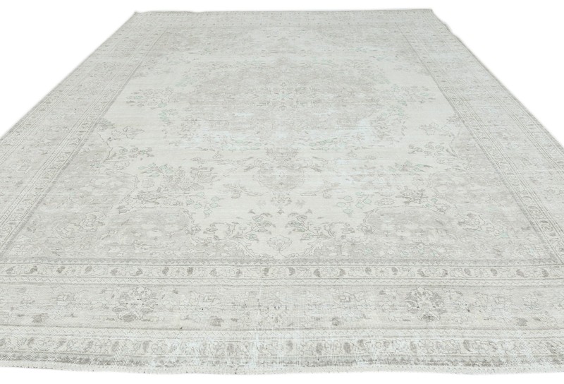 Antique Handmade Oriental Rug Muted Floral Distressed Wool Carpet 9'8X12'4 ft gallery