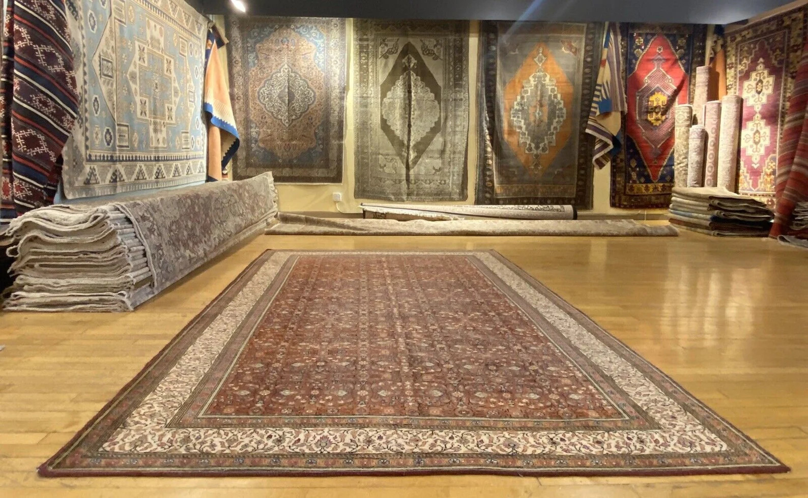 Bohemian Antique Wool Pile,Vegy Dye Bunyan Area Rug 6’5”x9’2” gallery