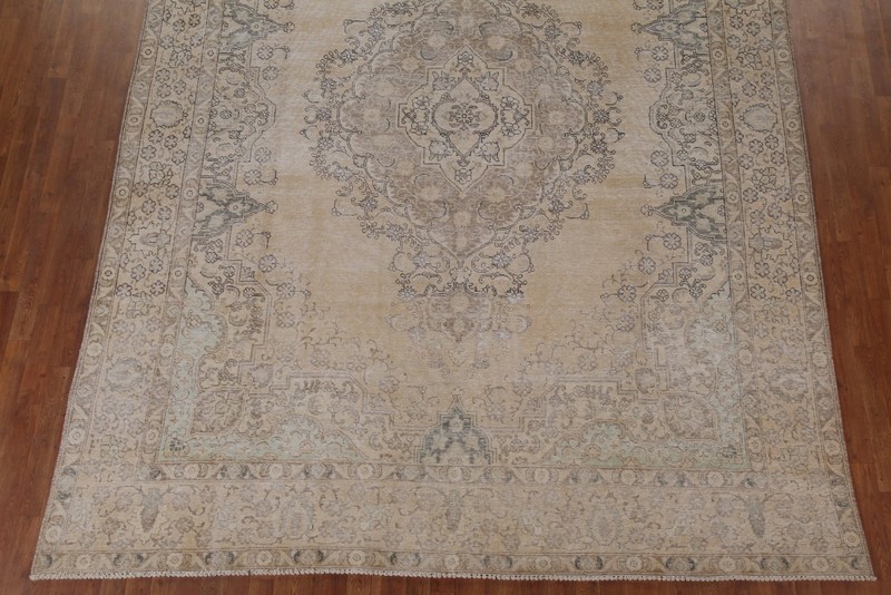 Wool Muted Distressed Rug 9x13 Handmade Medallion Room Size Semi-Antique Carpet gallery