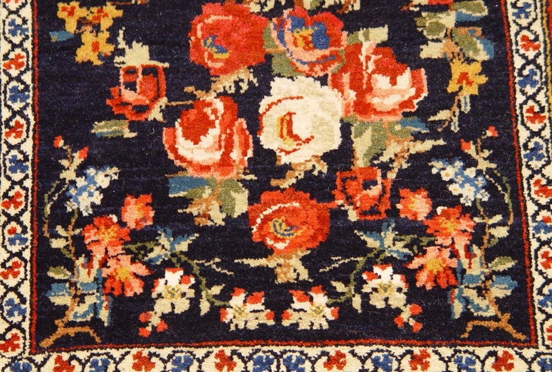 Saroukk Hand Knotted Wool Rug - Antique 1920s - Rose Bouquet - (2' x 3') gallery