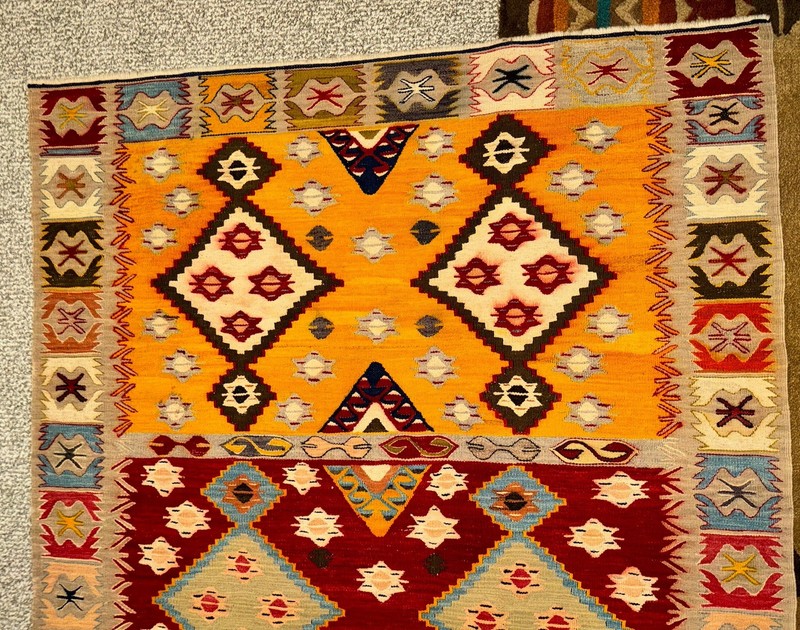 Vintage Kilim Rug Carpet about 6’ x 4’ gallery