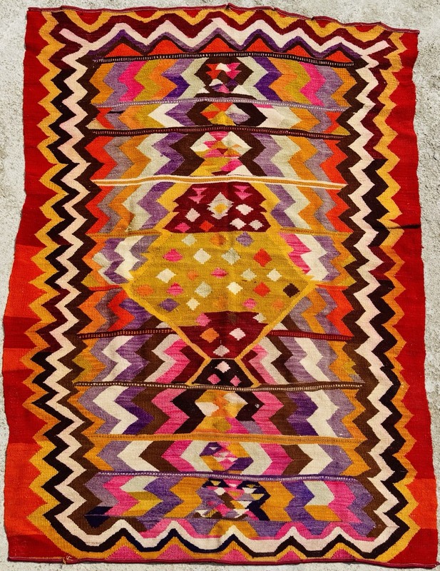 Vivid Vintage Handmade Wool Kilim Rug from Turkey - 113 cm x 150 cm gallery