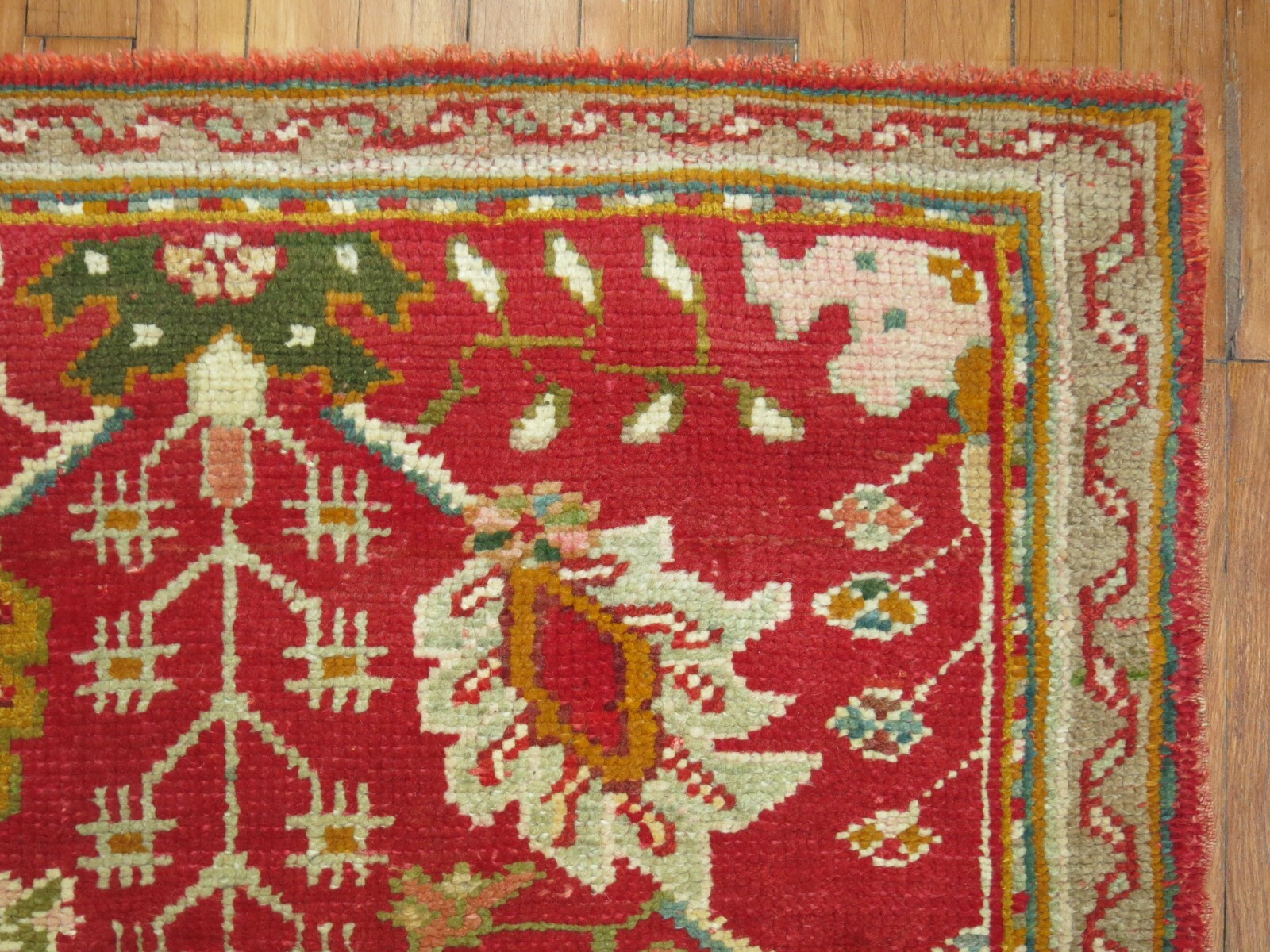 Antique Gorgeous Turkish Oushak Ushak Rug Size 3'3''x5' gallery