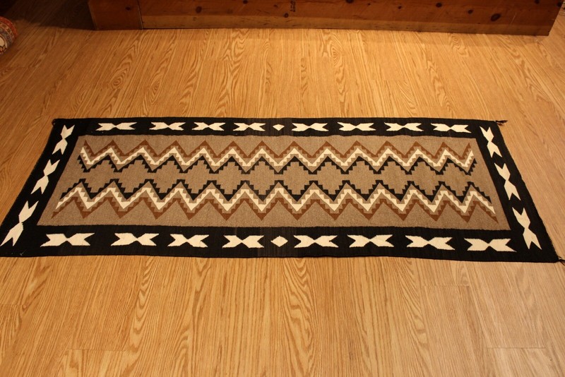 2'7" x 6'7" American Indian Navajo Two Gray Hills Rug Vintage Authentic Woven gallery