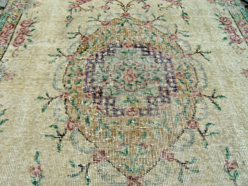Turkish Rug 44'' x 74'' Vintage Muted Dye Oushak Rug Hand-knotted Wool Rug gallery