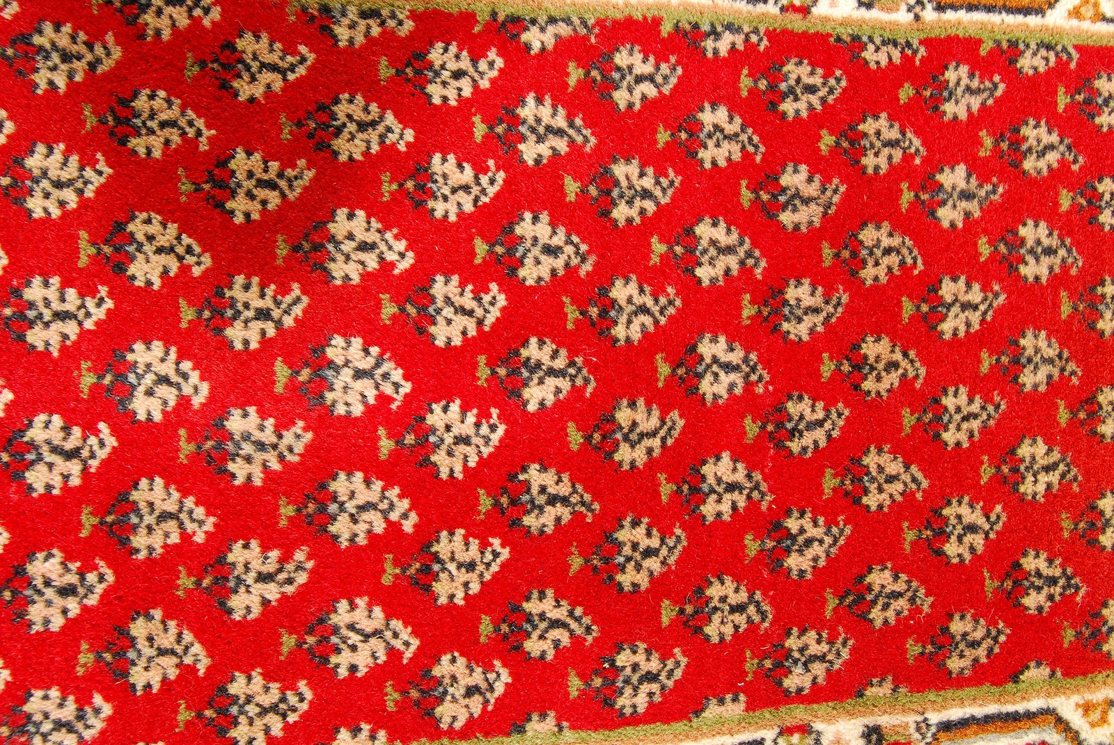 Original Authentic Hand Made Carpet India Varanassi 60x40 CM gallery