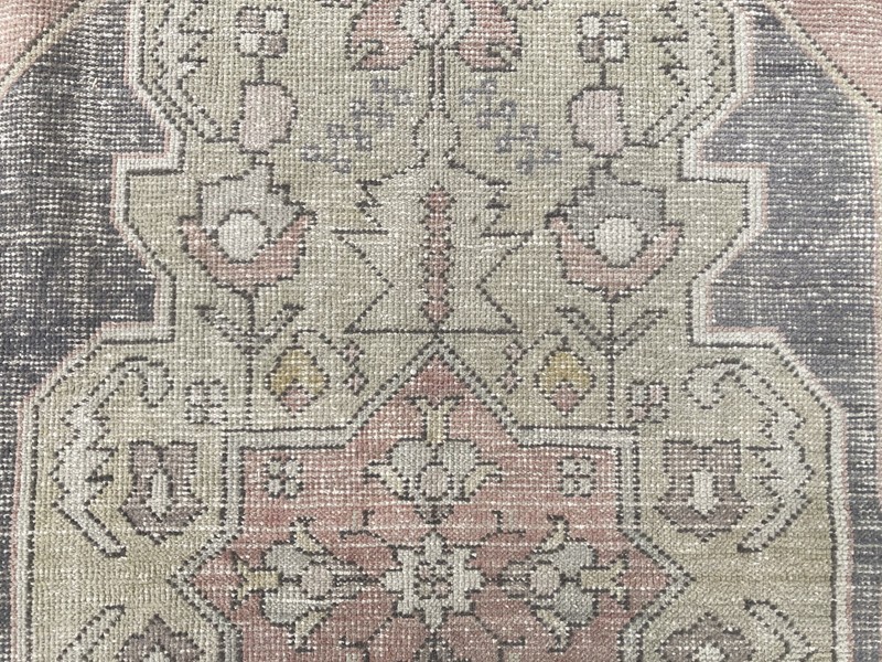 Pink rug, Turkish rug, Vintage Rug, Wool rug, Large rug, Area rug, 4.1 x 8.2 ft gallery
