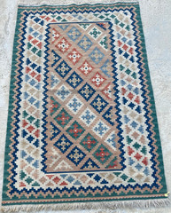 Vintage Traditional Handmade Turkish Geometric Wool Kilim Floor Rug 125×85 cm