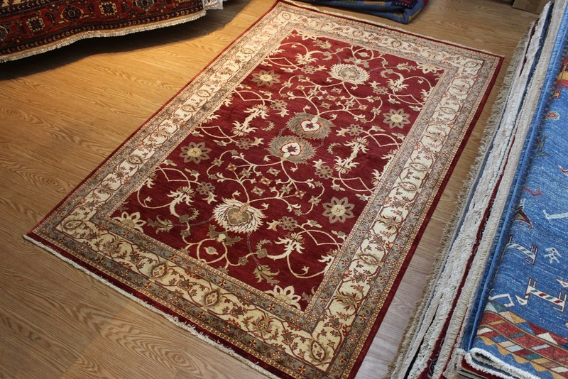 Fine Quality Genuine Handmade Hand Knotted Oriental Rug 6' x 9' Vegetable Dyed gallery