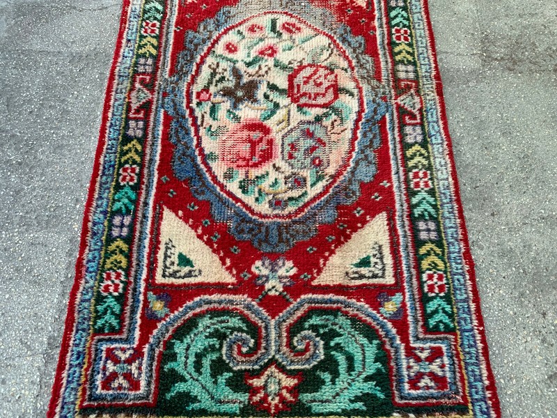 2'7'' x 4'11'' Faded Vintage Natural Rug Village Rug Handmade Carpet.SKU:I1187 gallery
