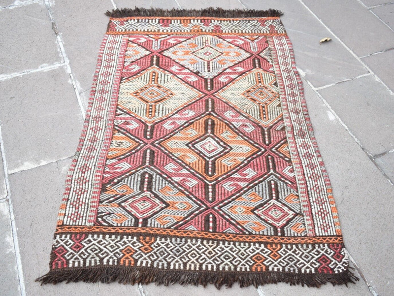 Vintage Turkish Rug 34'' x 49'' Anatolian Taurus Mountain Nomadic Woven Wool Rug gallery
