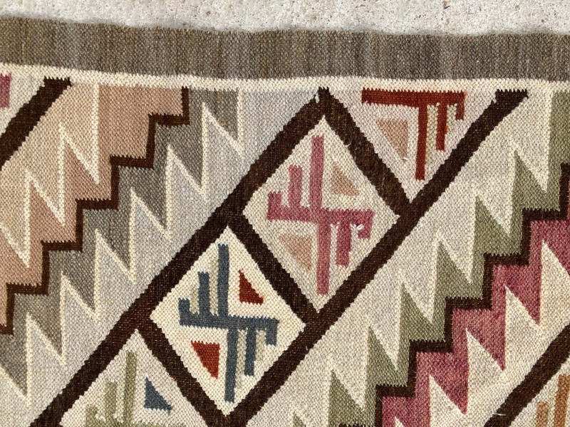 Vintage Navajo Handwoven Beautiful Native American Rug Carpet 147x56 cm gallery