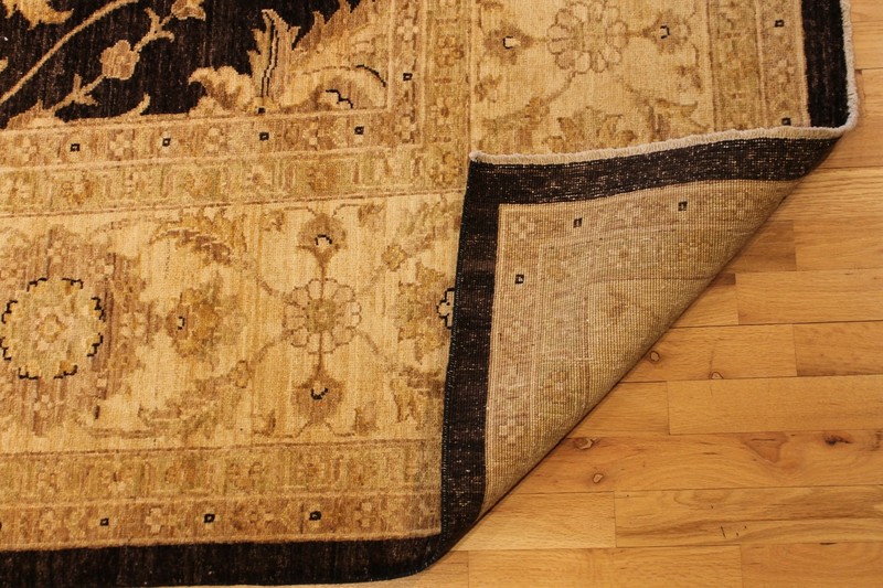Hand-knotted Rug (Carpet) 10'2X14'3, Agra mint condition gallery