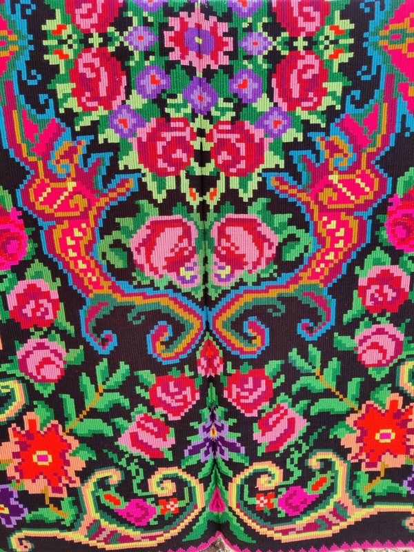 Vintage Unused Romanian traditional hand-woven wool rugs gallery