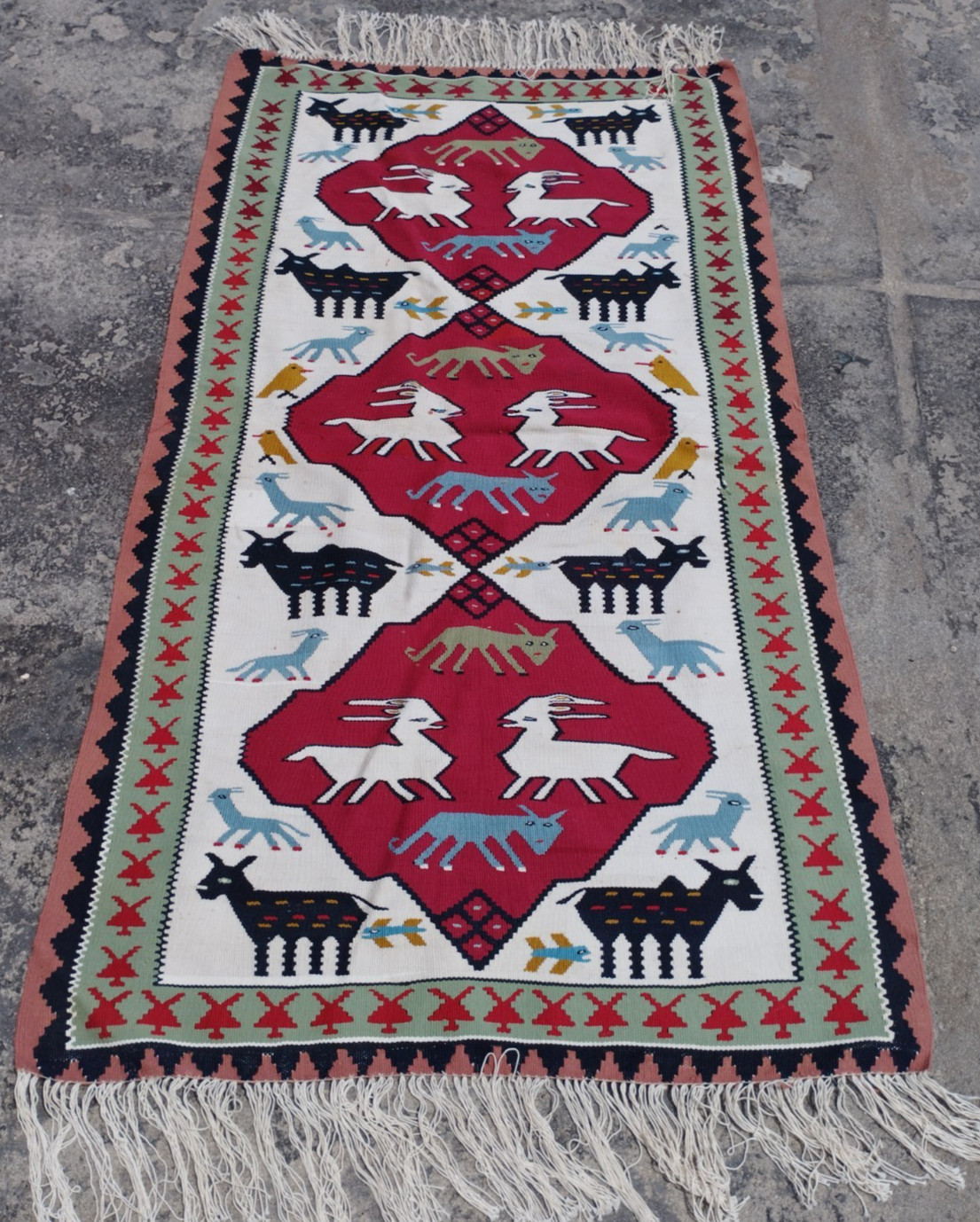 Vintage Handmade Beautiful Turkish Pictorial Wool Kilim Rug 160x92 cm gallery