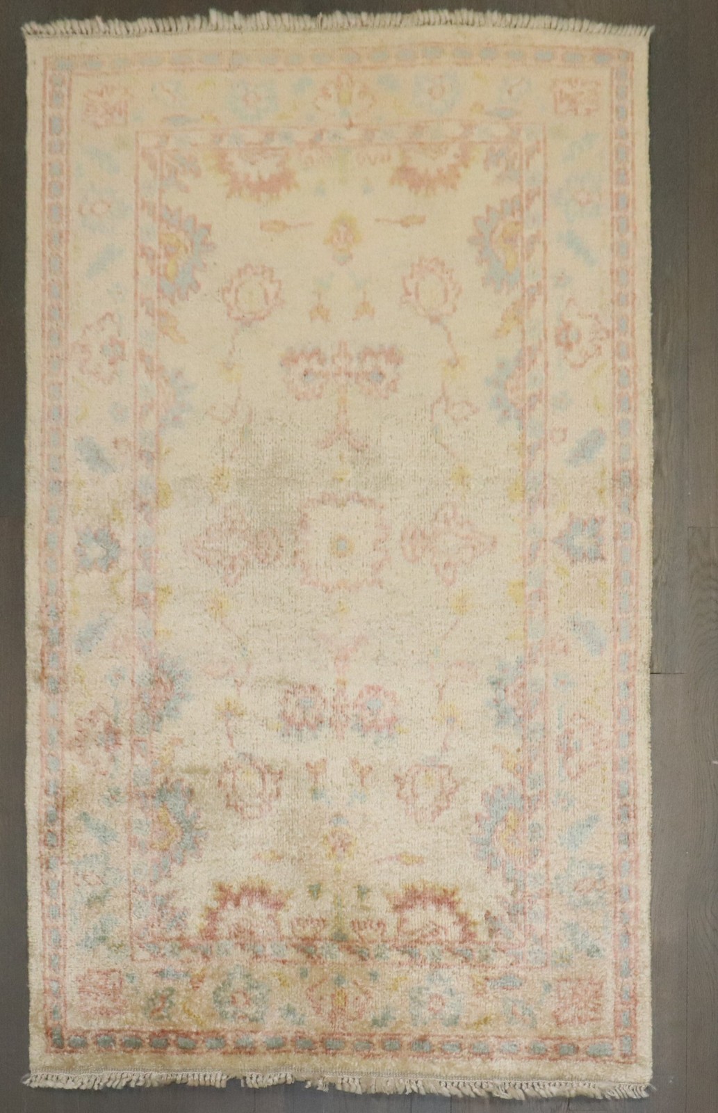 Modern Turkish Oushak Ushak Rug Size 3'x5' gallery