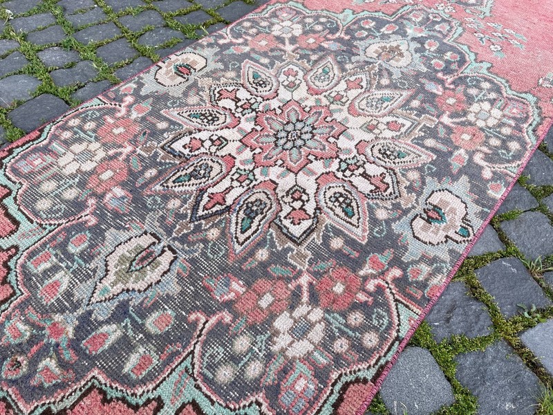 Bohemian Runner Rug, Turkish Vintage Rug, Handmade Wool Rug, 2,6 x 9,3 ft gallery