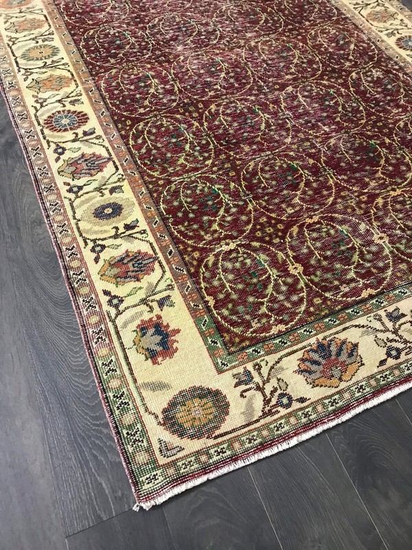 4.9x9.3 Large Vintage Turkish Oushak Rug gallery
