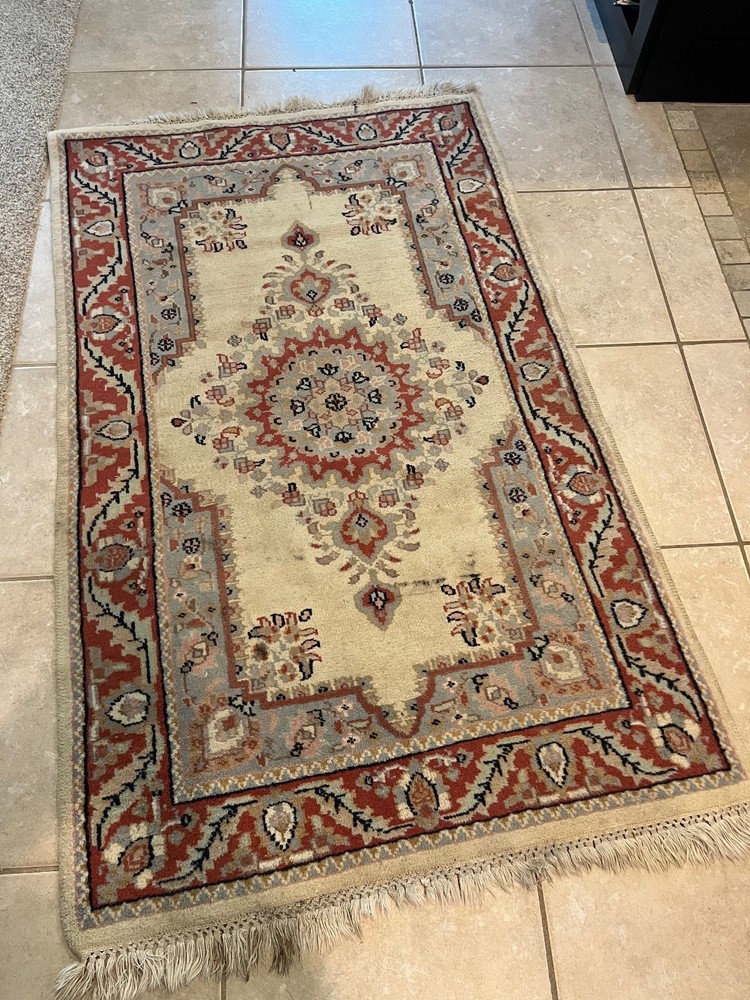 Oriental Rug from India 4' x 2 1/2'