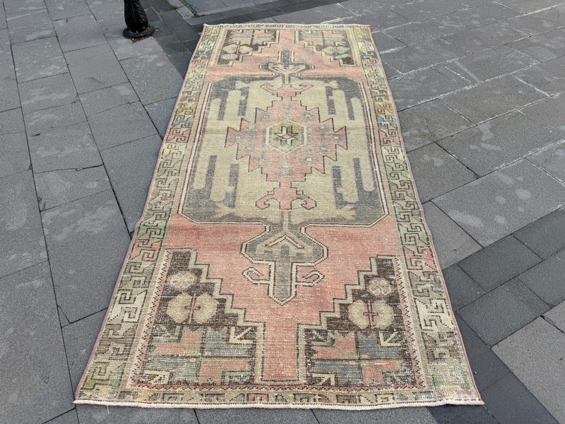 Vintage Turkish Rug 4x8.9 Ft Tribal Wool Area Rug Handmade Anatolian gallery