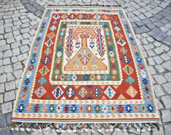 Turkish Rug 4’1 x 5’9 ft Anatolian Flat Woven Erzurum Kilim Prayer Design Kilim