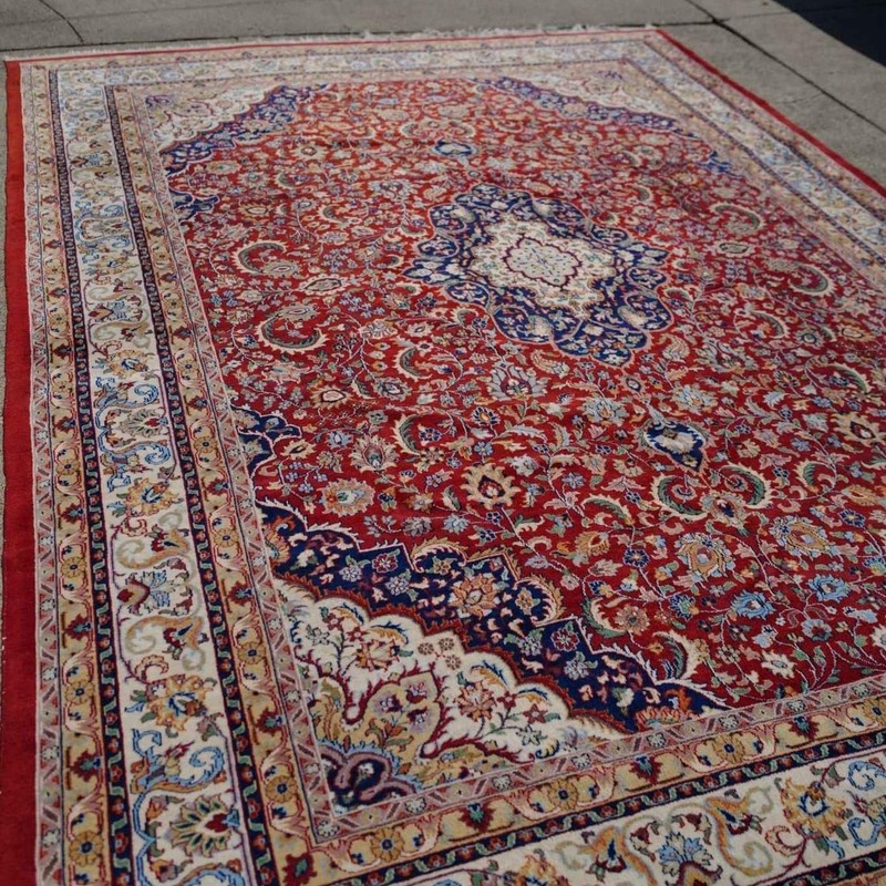 9'1 x 12'7 Vintage Finely Handknotted Wool Rug gallery