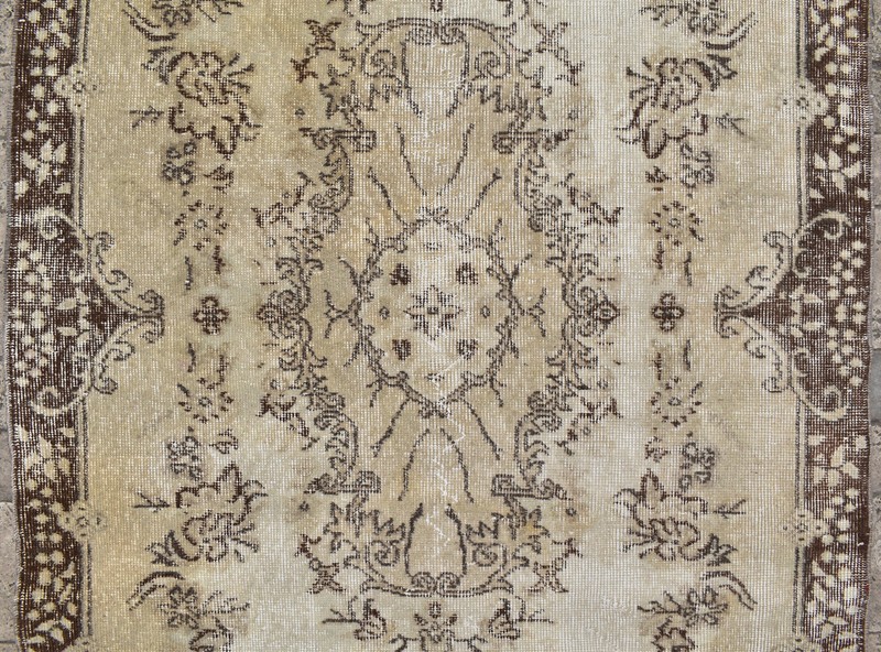 Turkish Rug 47''x79'' Vintage Light Color Medallion Oushak Carpet 120x203cm 3x6 gallery