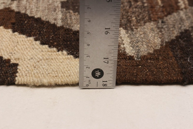 Vintage Hand Woven Area Rug 5'1" x 6'6" Traditional Wool Oriental Carpet gallery