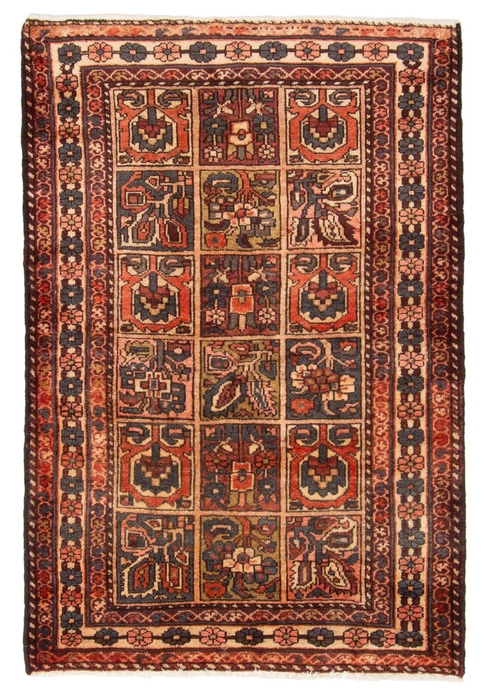 Vintage 3'5" x 5'1" Traditional Hand Knotted Vegetable Dye Wool Area Rug