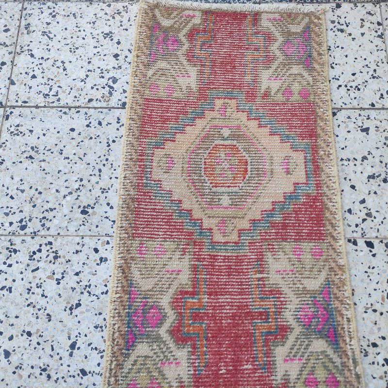 Cherry motif 2x3 Turkish Vintage Small Rug 49 x 92 cm Bath Mat 1.61 x 3.02 ft gallery