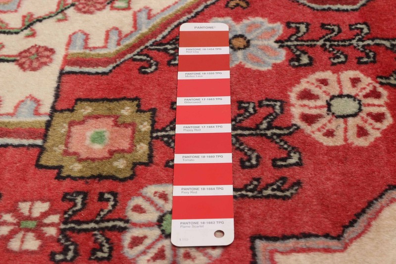 Vintage 3'7" x 4'10" Traditional Hand Knotted Vegetable Dye Wool Area Rug gallery