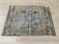 Orange rug, Turkish rug, Vintage rug, Square rug, Doormat rug, 1.7 x 2.2 ft