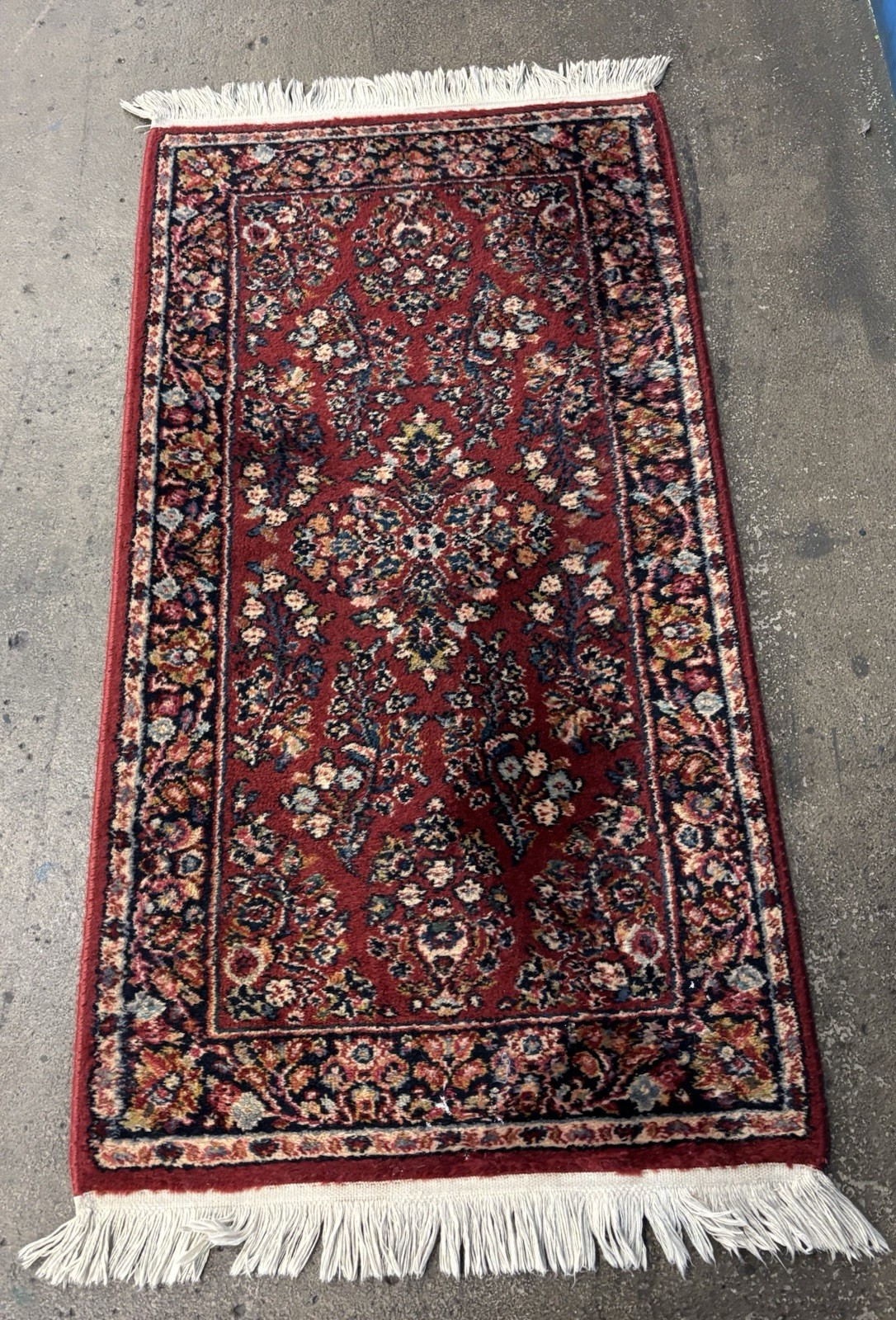 2.2' x 4' Karastan #785 Red Sarouk wool rug USA Made. gallery