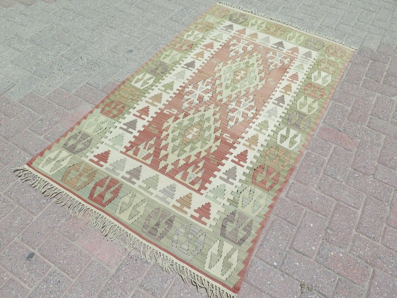 Pale Colors Tribal Turkish Vintage Rug, Wool Handmade Authentic Carpet 40"x69" gallery