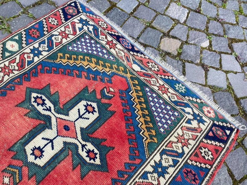 vintage Square rug, Carpet, Area rug, Vintage rug, Turkish rug 3,2 x 3,1 ft gallery