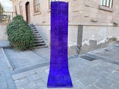 Overdyed 2×10.2 ft Vintage Turkish Runner Rug – Vibrant Purple Skinny Runner