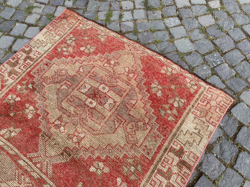 Bohemian rugs, Runner rug, Handmade, Turkish rug, Vintage, Wool | 4,3 x 10,0 ft gallery