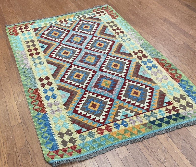 Afghan Hand-woven Mimana Kilim 100% Wool Area Rug (4'6 x 6'11) gallery