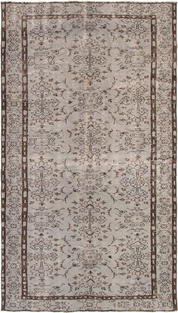 Traditional Vintage Hand-Knotted Oriental Carpet 4'11" x 8'9" Wool Area Rug