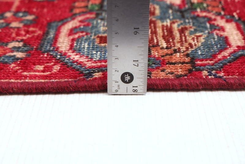 Vintage Hand-Knotted Area Rug 6'6" x 10'4" Traditional Oriental Wool Carpet gallery