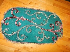 Antique Latch Hook Rug Tendril Swirls TLC