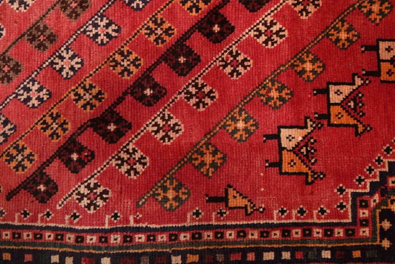 Vintage 4'10" x 9'2" Traditional Hand Knotted Vegetable Dye Wool Area Rug gallery