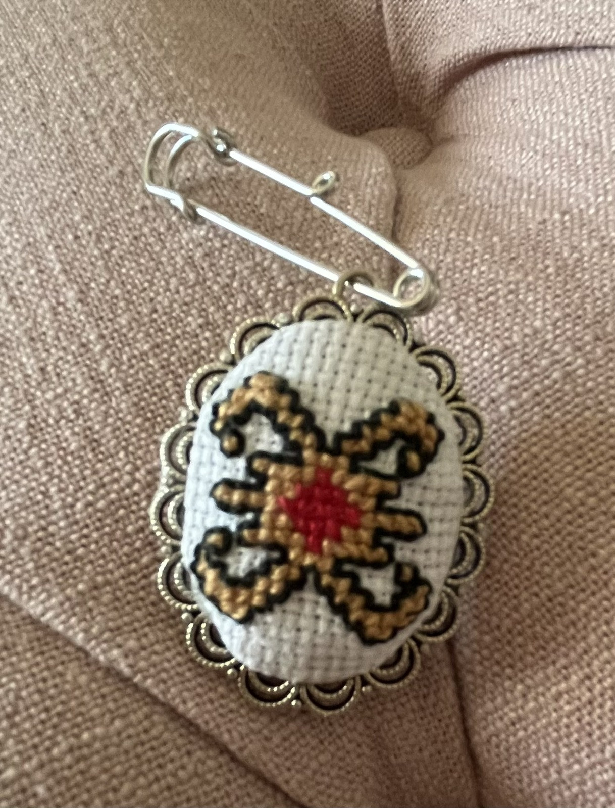 Versatile Handcrafted Kilim Accessory - 3-in-1 Wearable Art gallery