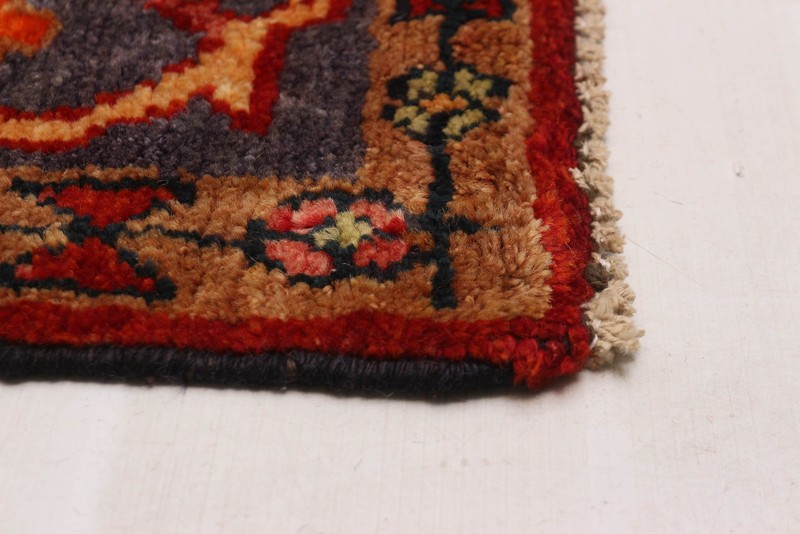 Vintage 4'9" x 7'4" Traditional Hand Knotted Vegetable Dye Wool Area Rug gallery