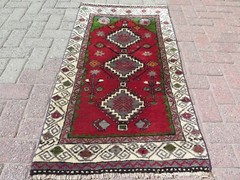 Vintage Turkish Carpet, Handmade Bedroom Rug, Tribal WoolRug, Red Carpet 27″X50″