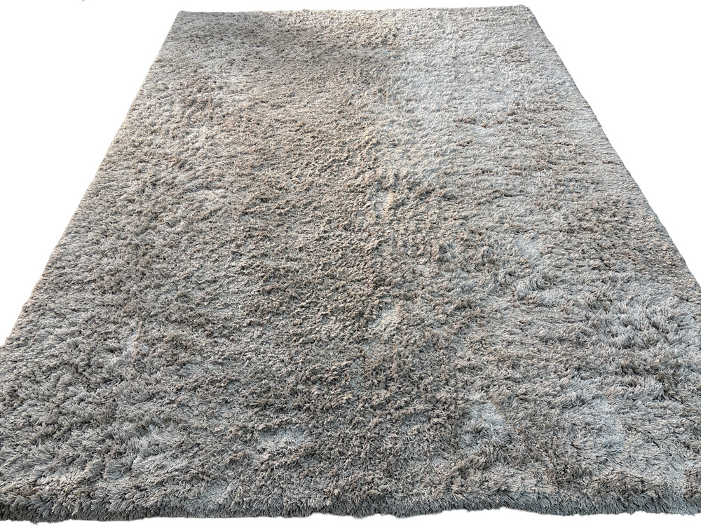 High Pile Grey- Beige Silk Rug: Soft Plush Modern Floor Carpet