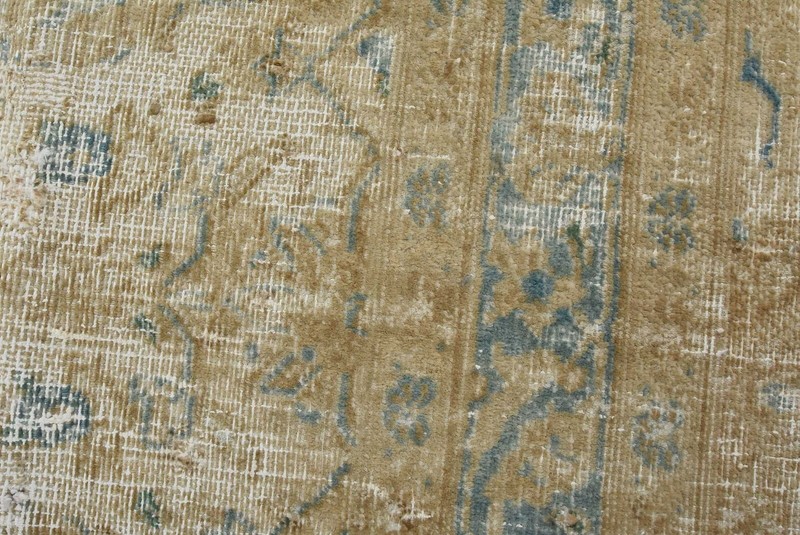 Vintage Anatolia 8’10” x 12’2” Beige Distressed Wool Hand-Knotted Oriental Rug gallery