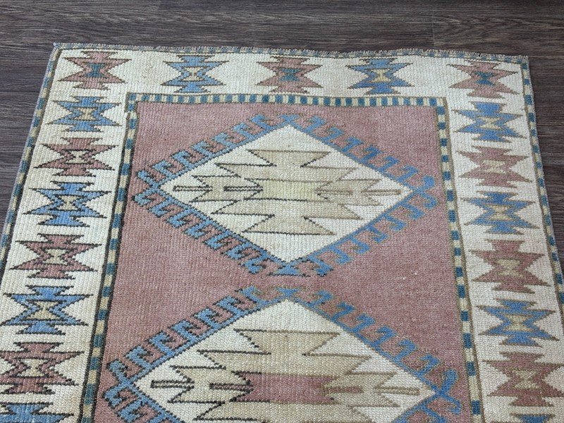 3x5 Pink Beige Blue Vintage Turkish Rug, Hand-Knotted Wool Rug, Small Oushak Rug gallery