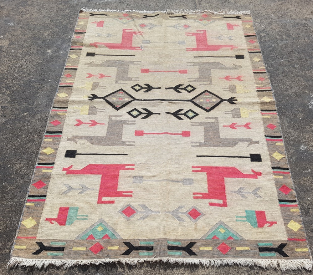 Vintage Traditional Handmade Beautiful Turkish Floor Rug Carpet 176x122 cm